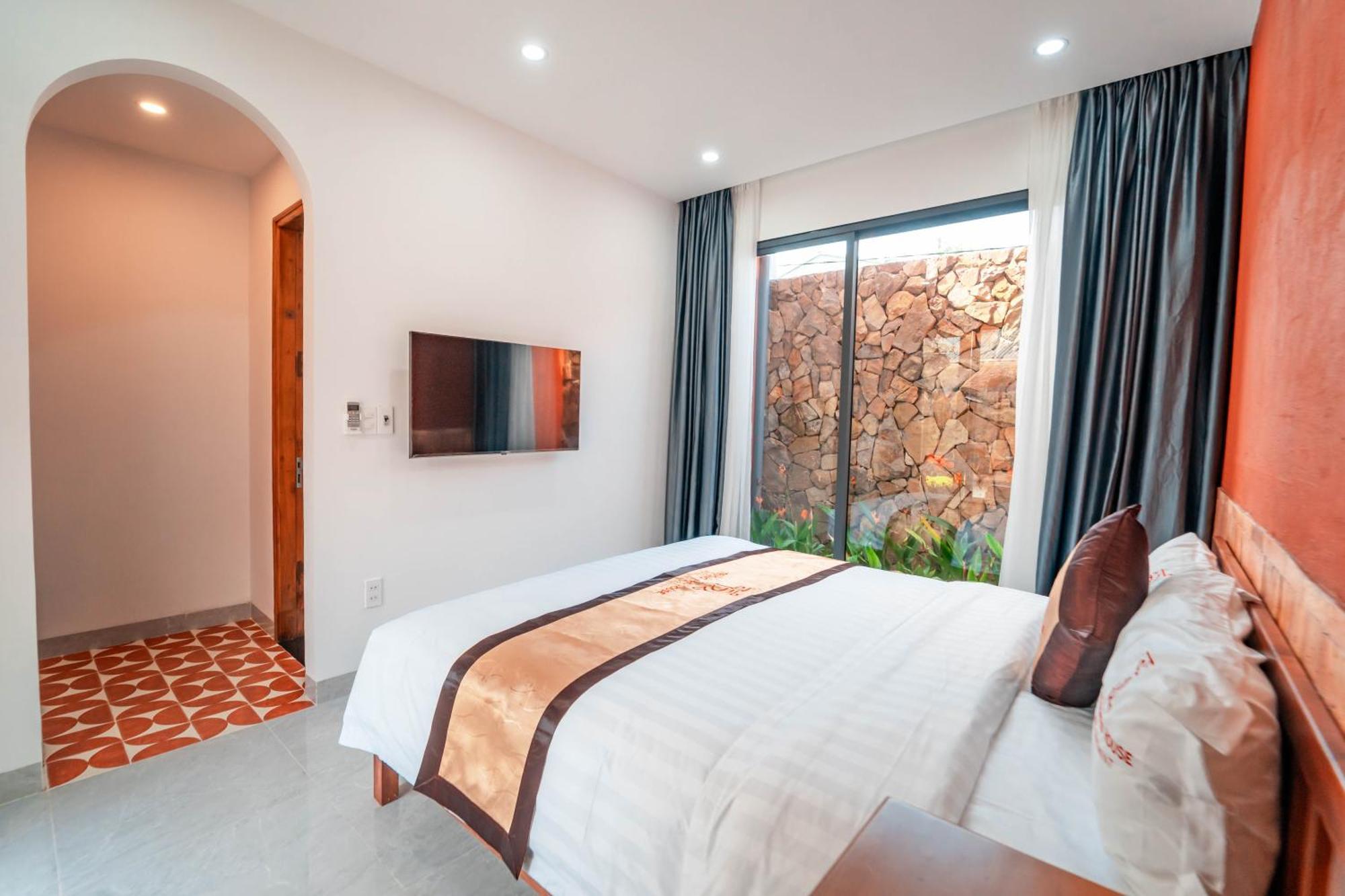 Truong Phu House - Hotel & Apartment Хюе Екстер'єр фото
