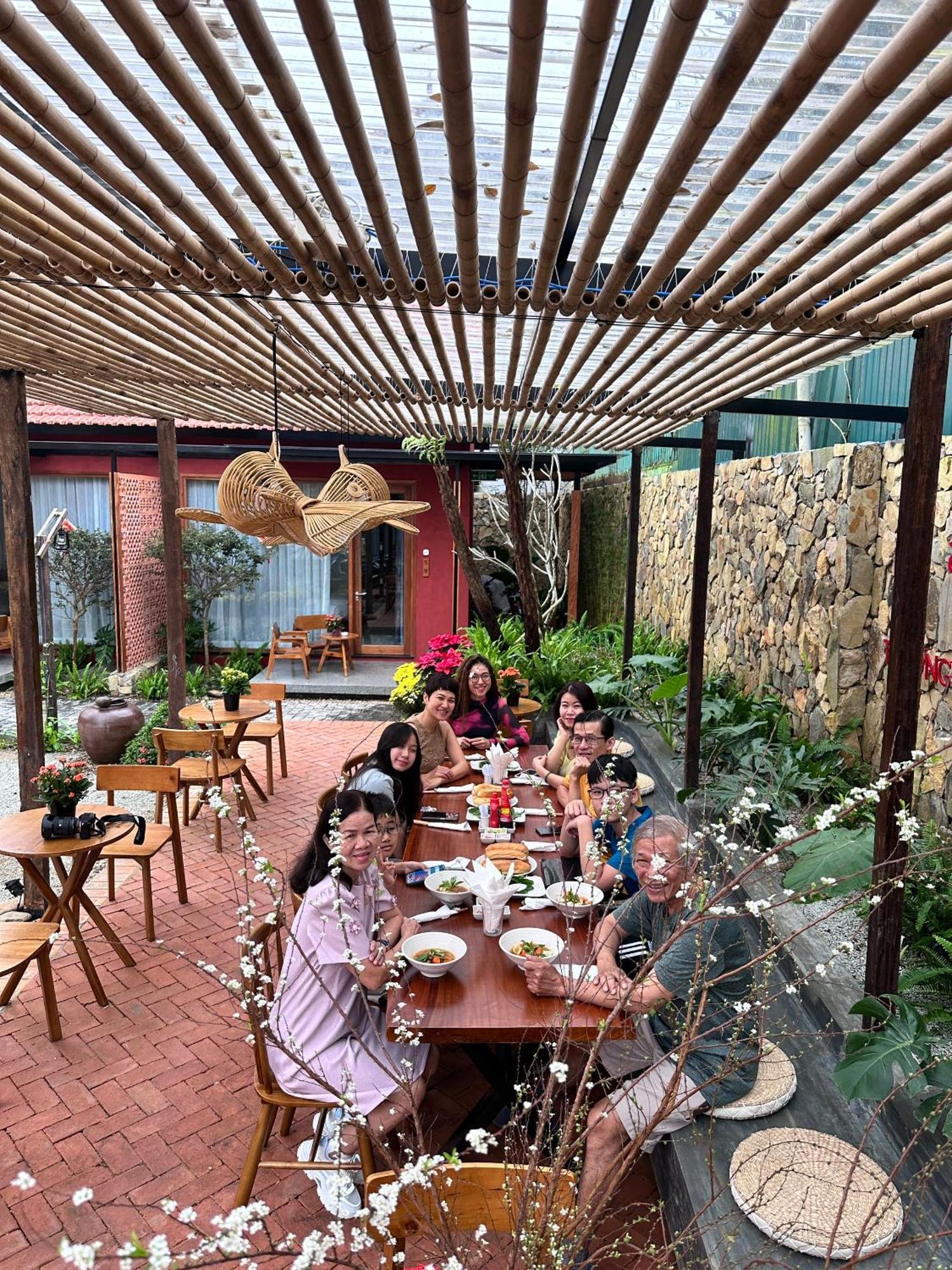 Truong Phu House - Hotel & Apartment Хюе Екстер'єр фото