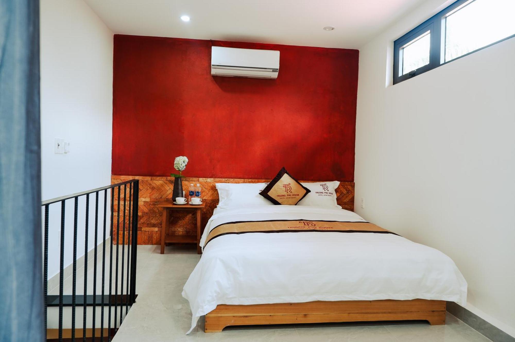 Truong Phu House - Hotel & Apartment Хюе Екстер'єр фото